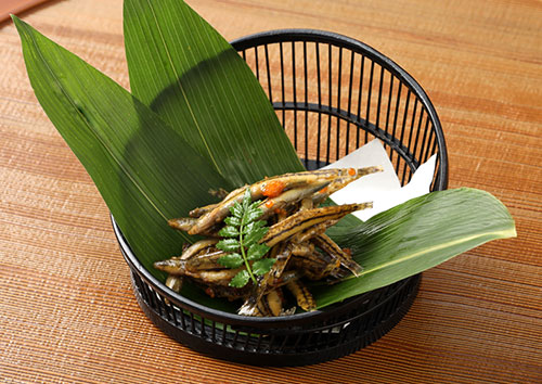 幻の高級珍味　あじめの煮付け